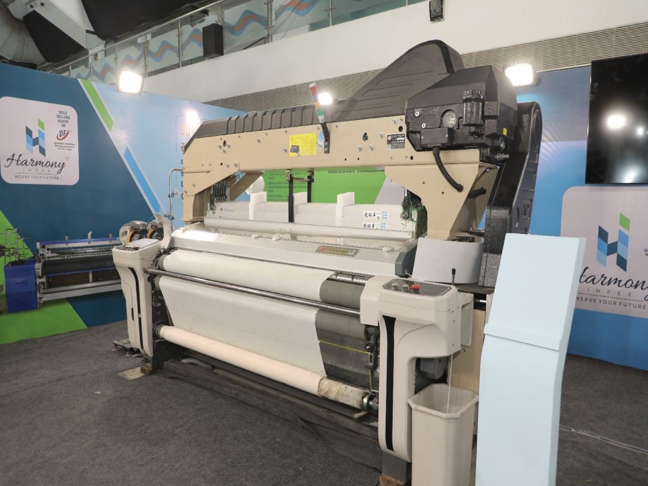 Waterjet Looms Machine for Surat buyers